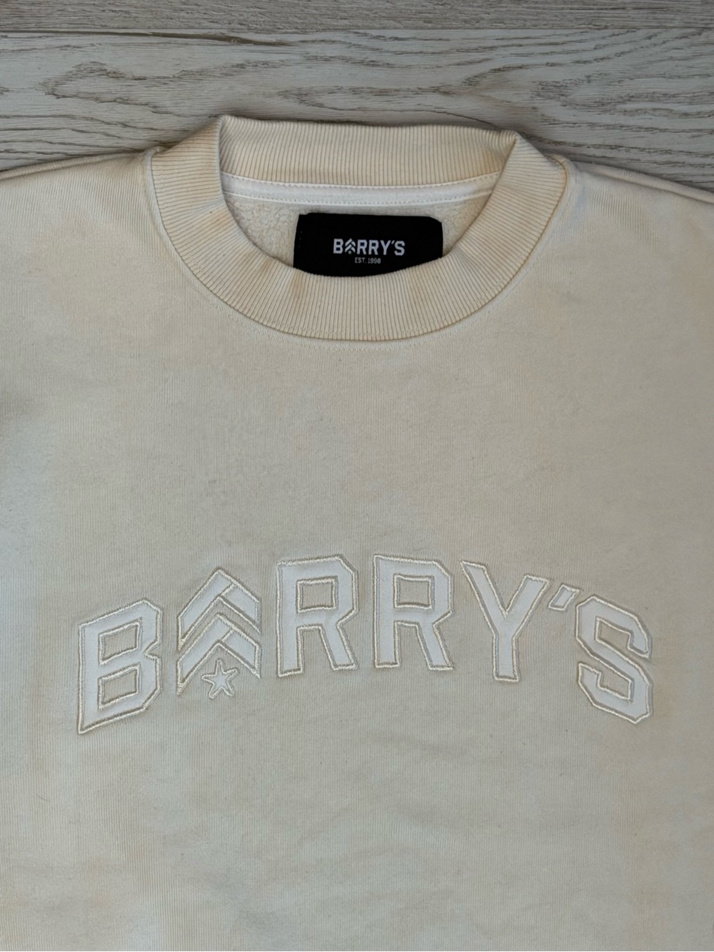 Barry's Bootcamp Bone 98 Crew Sweatshirt Mens S Gym Workout